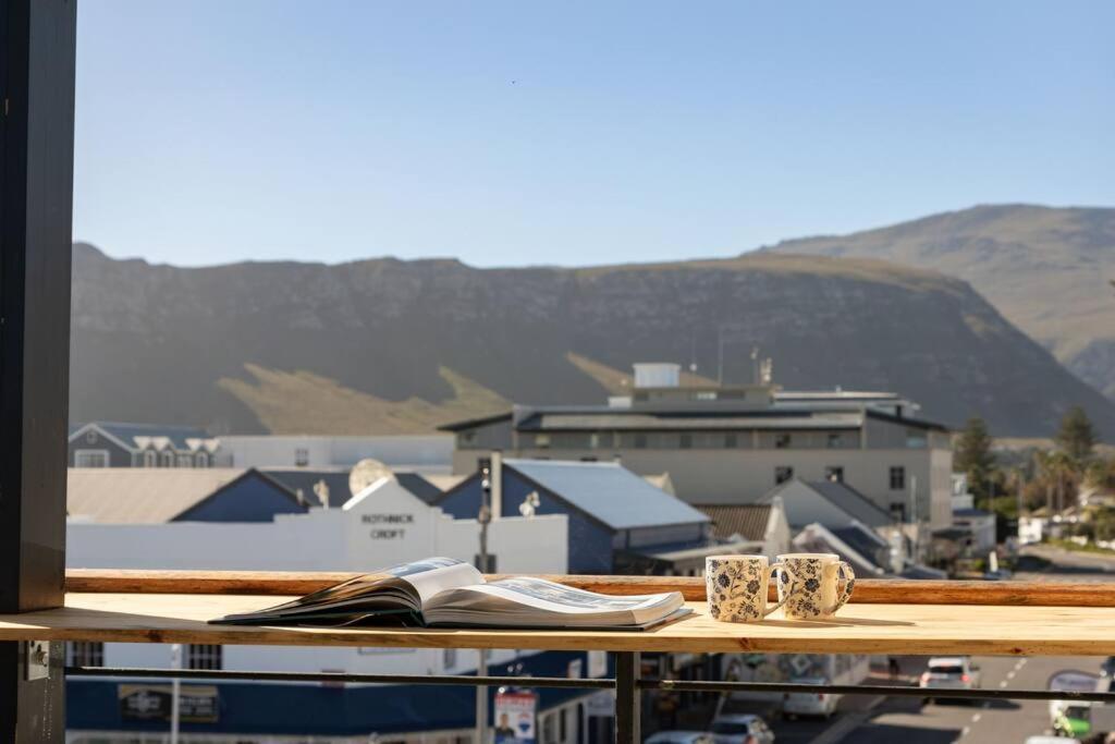 Hermanus Waterfront, Sea View Apartment With Balcony Exterior foto