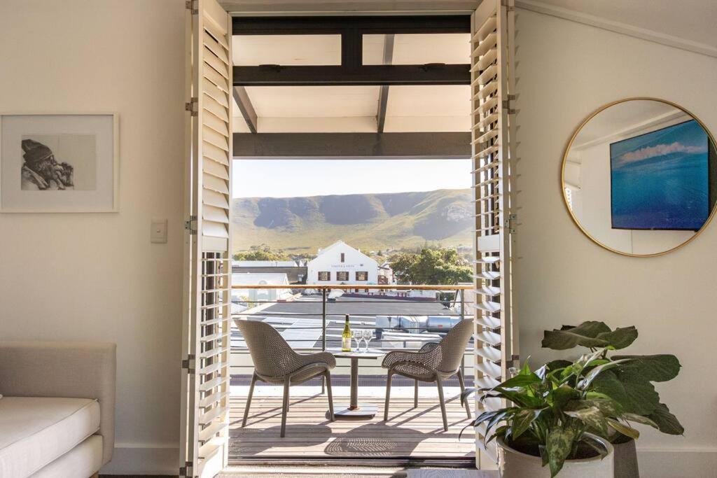 Hermanus Waterfront, Sea View Apartment With Balcony Exterior foto
